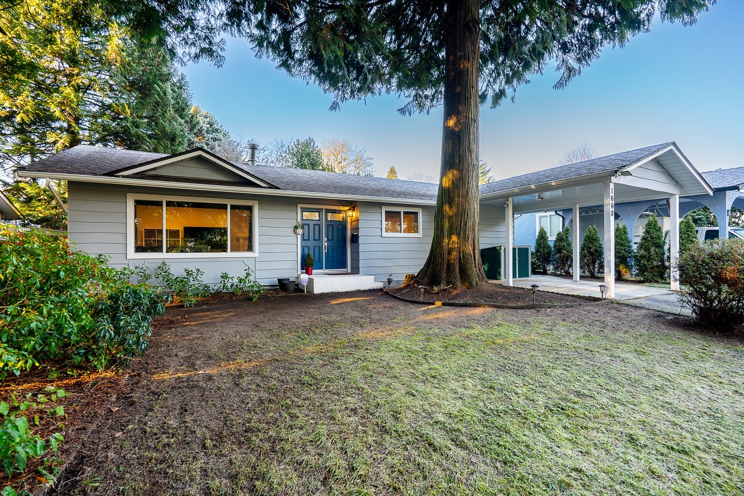 1668 Connaught Avenue Port Coquitlam