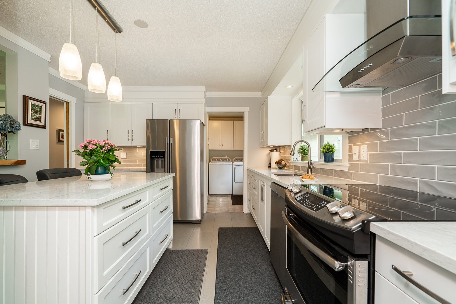 Fully Updated Kitchen