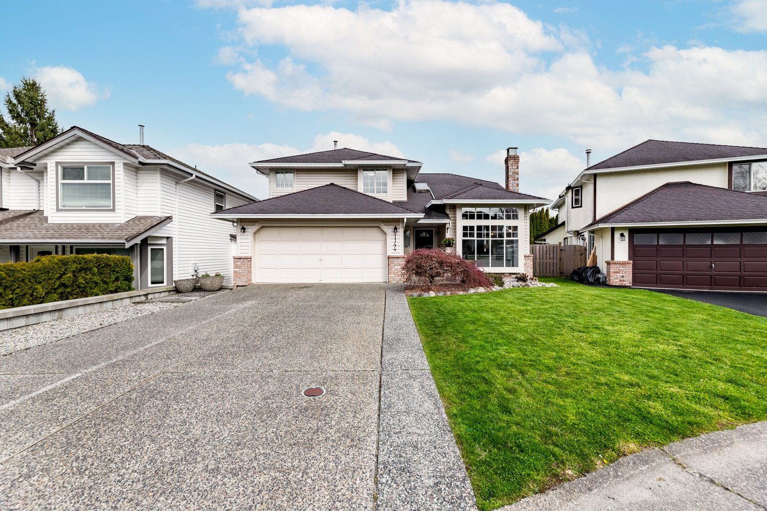 1144 Douglas Terrace (Sold by RodRheaRyan)