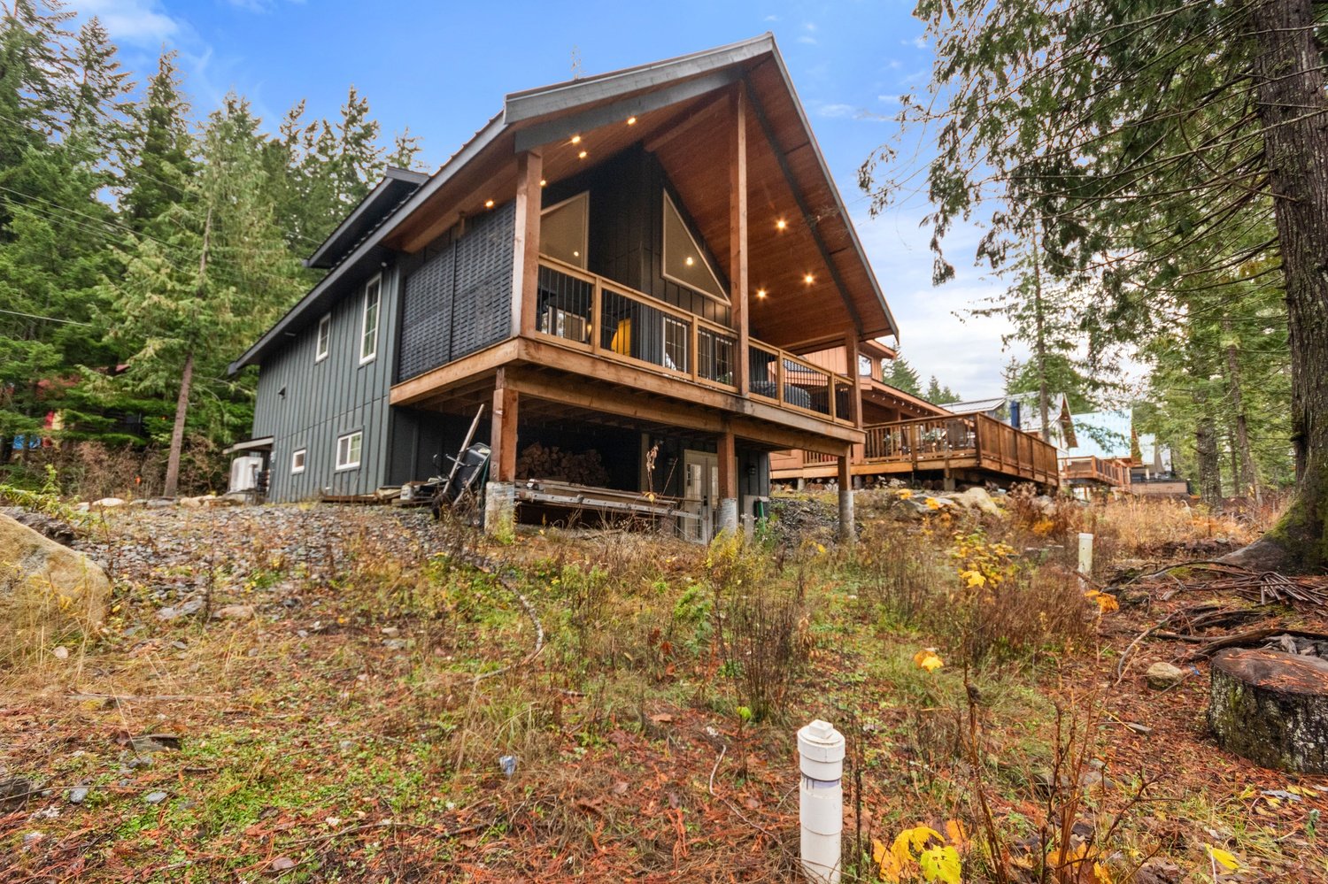 Sunshine Valley Year-Round Chalet