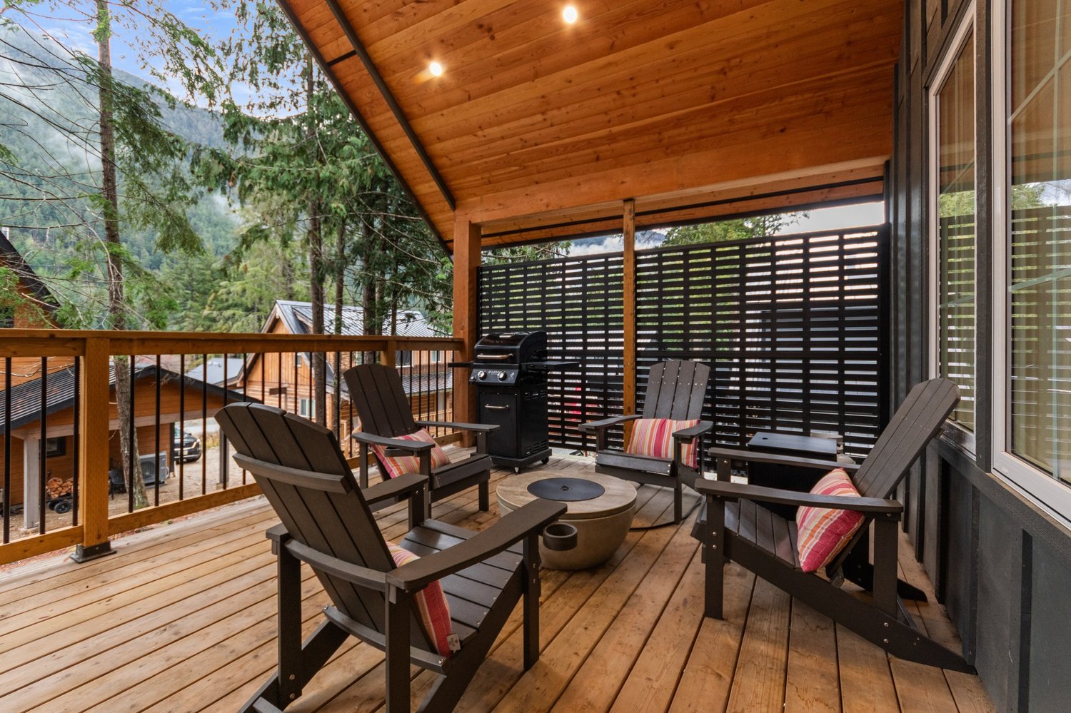 Year Round Outdoor Retreat Year Round Outdoor Retreat