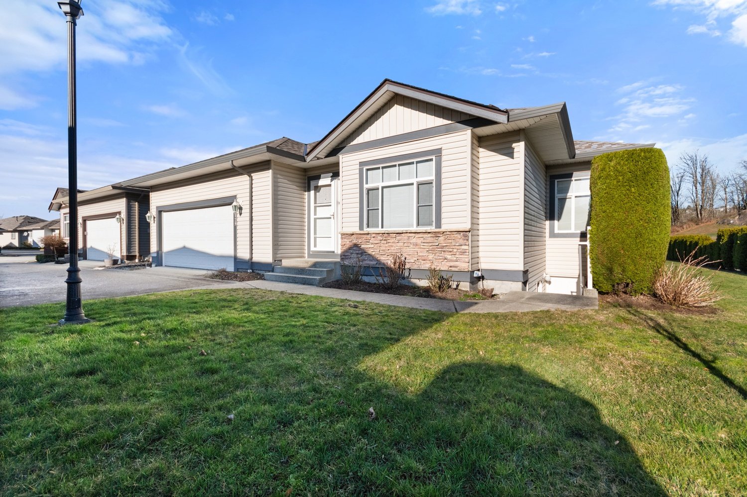 129 - 33751 7th Avenue, Heritage Park Place, Mission BC