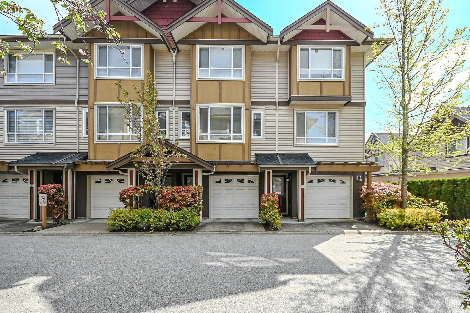 32&ndash;7088 191 Street