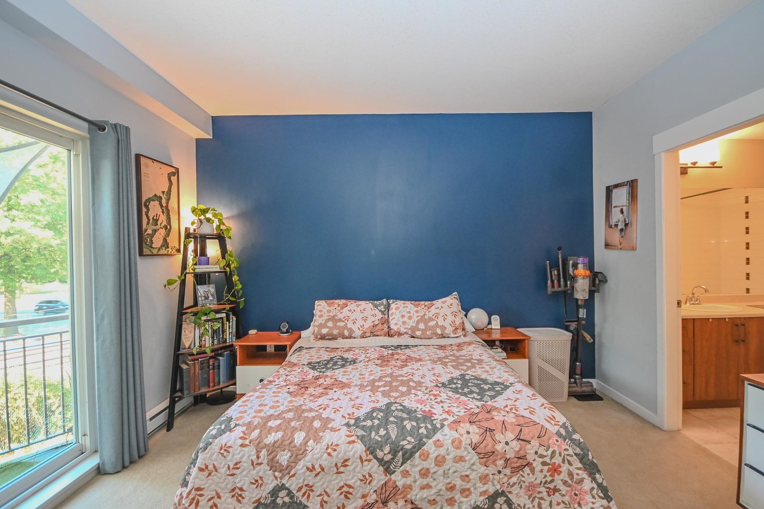 221-12350 Harris Road Primary Bedroom