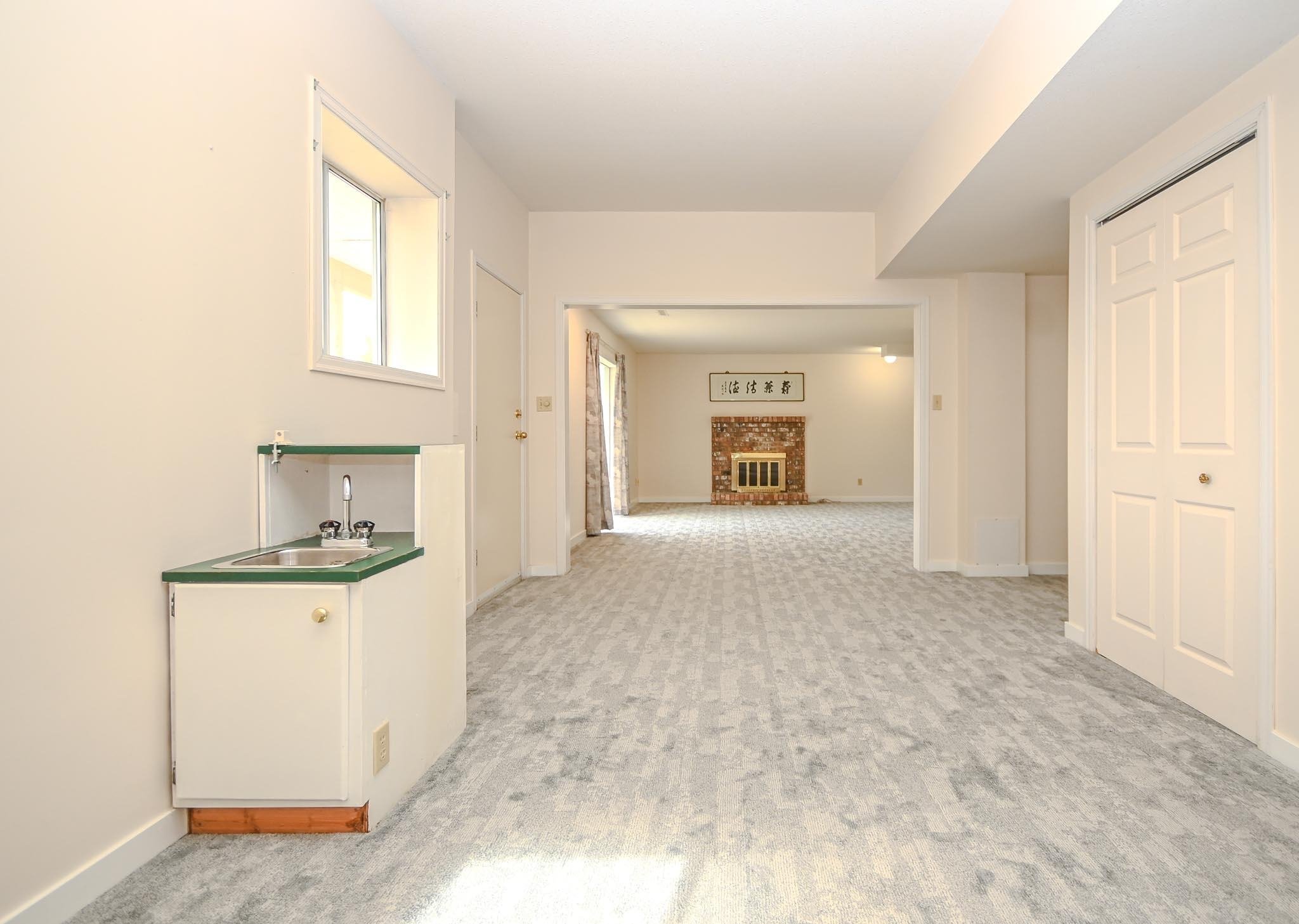 2560 Bleubell Avenue Walk Out Basement